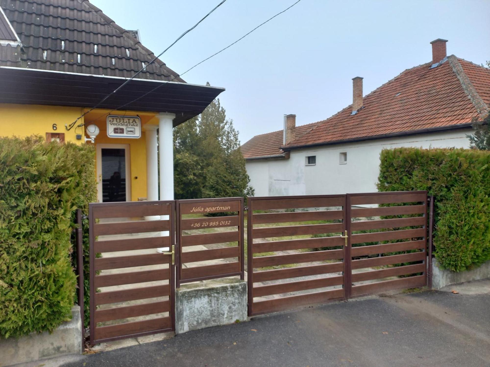 Apartmán Julia Vendeghaz Sárospatak Exteriér fotografie