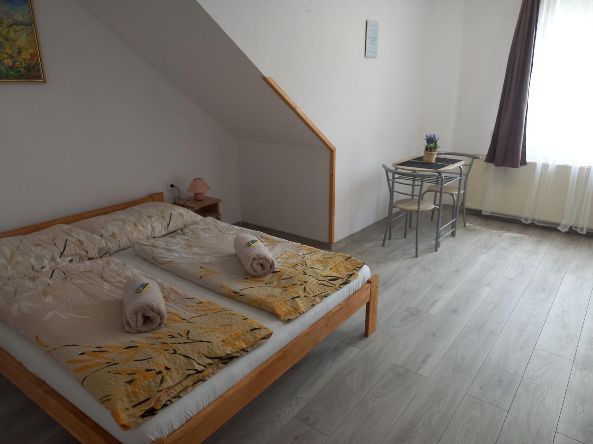 Apartmán Julia Vendeghaz Sárospatak Exteriér fotografie