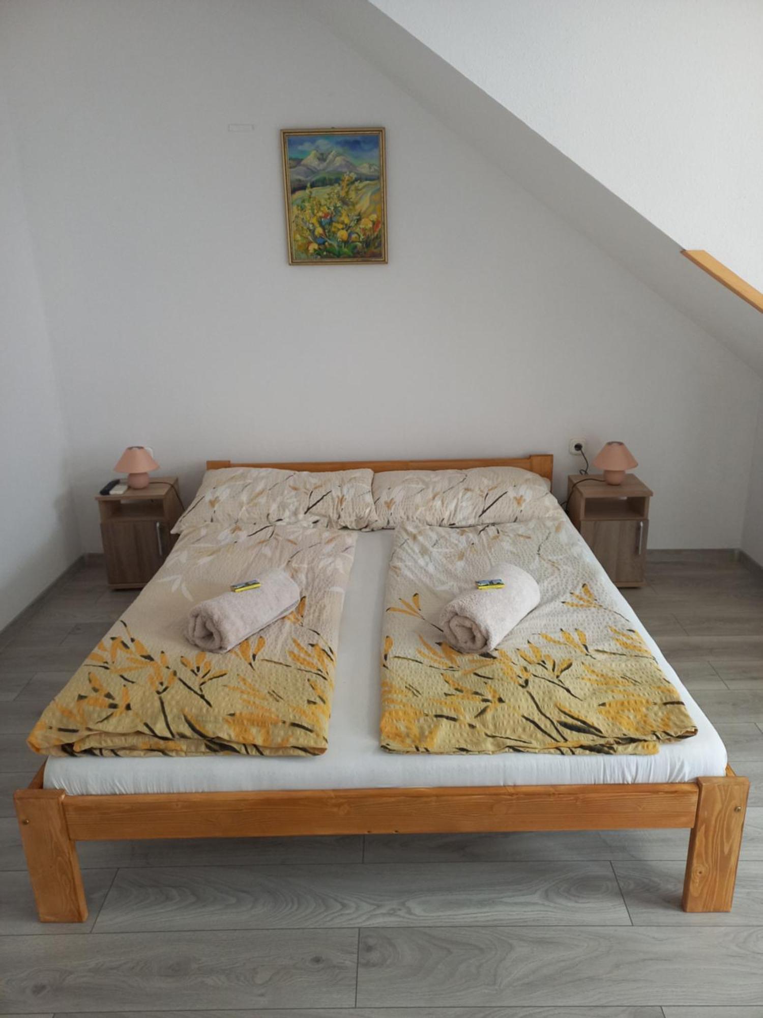 Apartmán Julia Vendeghaz Sárospatak Exteriér fotografie